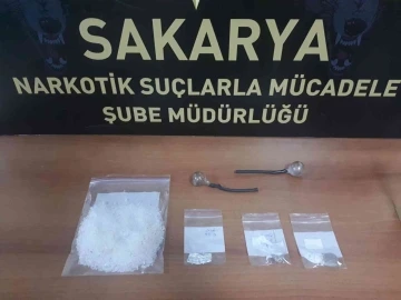 Sakarya’da bir ayda uyuşturucu operasyonlarında 100 şüpheli gözaltına alındı
