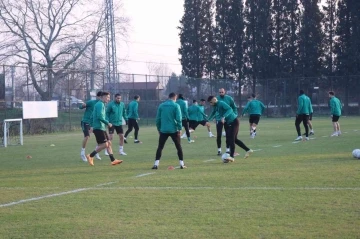 Sakaryaspor, Altınordu mesaisinde
