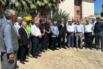 Samsat’ın Taşkuyu Köyünde cami temeli atıldı
