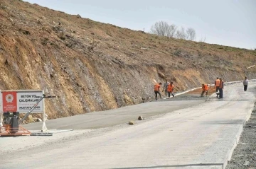 Samsun Büyükşehir Belediyesi 904 km yol yaptı
