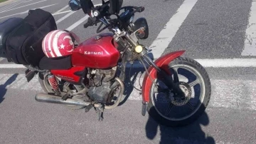 Samsun’da lastiği patlayan motosiklet kaza yaptı: 2 yaralı
