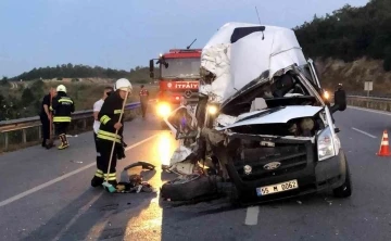 Samsun’da minibüs tırla çarpıştı: 1 ölü
