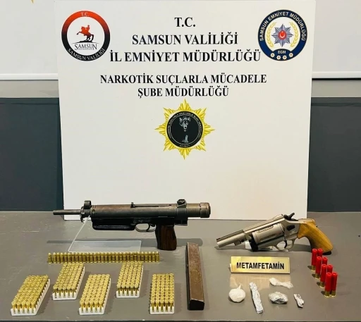 Samsun’da polis makineli tabanca ele geçirdi
