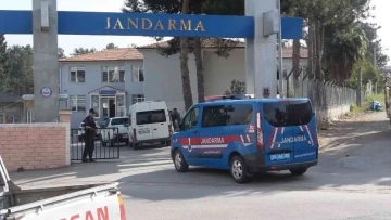 Samsun’da sentetik ecza ele geçirildi: 1’i doktor 3 gözaltı
