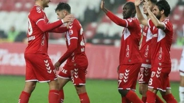 Samsunspor tur biletini zorlanmadan aldı