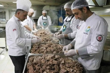 Şanlıurfa’da bayram gelenekleri yaşatılıyor
