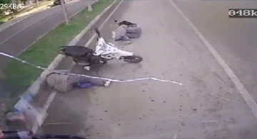 Şanlıurfa’da otobüs motosiklete çarptı: 2 yaralı
