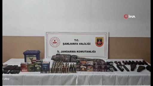 Şanlıurfa’da silah kaçakçılığı operasyonunda jandarma cephanelik ele geçirdi: 4 gözaltı