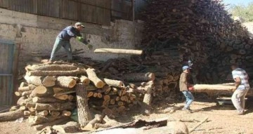 Şanlıurfa Oduncular Pazarı’nda kış hazırlıkları başladı