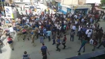 Şanlıurfa'da aşiretlerin kavgası: 2'si polis çok sayıda yaralı var!