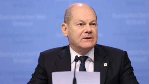 Scholz’dan Ukrayna’ya NATO resti!