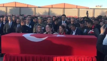 Şehit Astsubay Çalış, son yolculuğuna uğurlandı / Ek fotoğraflar