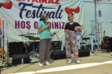 Şehzadeler Belediyesi Sancaklıbozköy’de 27. Kiraz Festivali düzenledi
