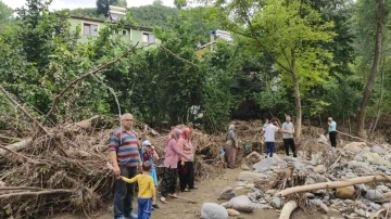 Sel korkusu yaşayan mahalleli önlem alınmasını istiyor
