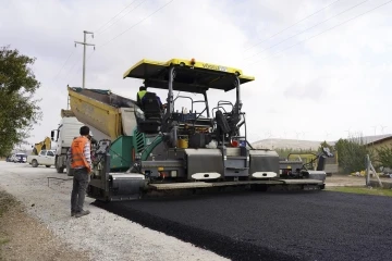 Selçuklu Belediyesi asfalt çalışmalarına devam ediyor
