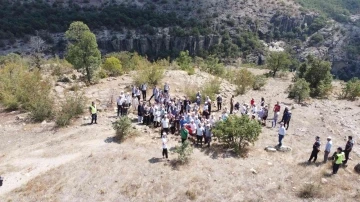 Selendi’de ’Yelimera Doğa Yürüyüşü, Kanyon ve Gençlik Festivali’ yapıldı
