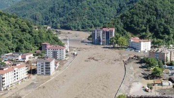 Selin vurduğu Bozkurt’ta enkaz havadan görüntülendi
