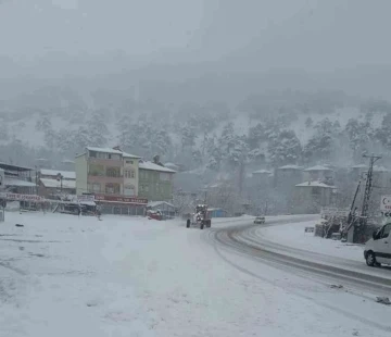 Sertavul geçidinde tipi: zincirsiz araçlara izin verilmiyor
