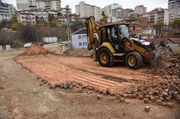 Şeyh Edebali Türbesi yolu çalışmaları devam ediyor
