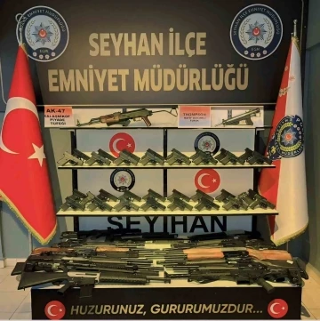 Seyhan polisi 65 silah ve çeşitli suçlardan aranan 211 kişi yakaladı
