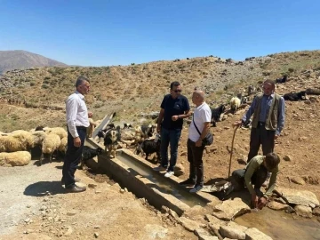 Siirt’te 70 metrelik betonarme hayvan su içme yalakları tamamlandı
