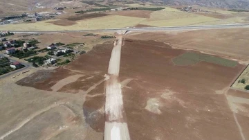 Siirt’te şehir trafiğini rahatlatan proje tamamlanma aşamasına geldi
