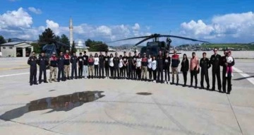 Siirt’te Dünya Pilotlar Günü’nde öğrencilere özel gösteri