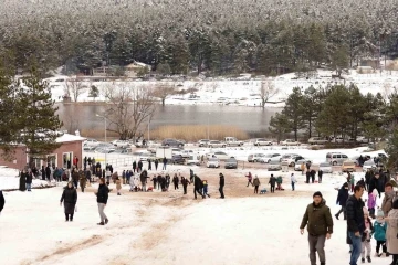 Simav Gölcük Yaylasında kızak pisti hizmete girdi
