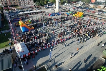 Sincan’da çocuk şenliği coşkusu
