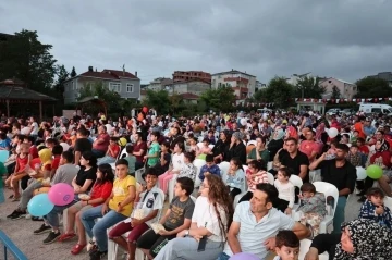 Sinema, Gebze sokaklarını dolaşıyor
