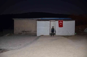 Şırnak’ta komutanın elleriyle gözyaşlarını temizlediği şehit çocuğu konuştu
