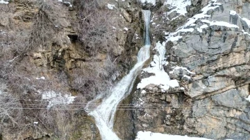 Şırnak’ta şelalede kartpostallık görüntü
