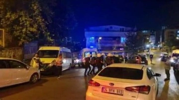 Şişli'de iki aile arasında çıkan silahlı kavgada biri polis 2 kişi yaralandı