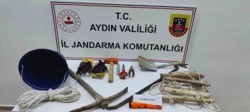 Sit alanında kaçak kazıya jandarma baskını
