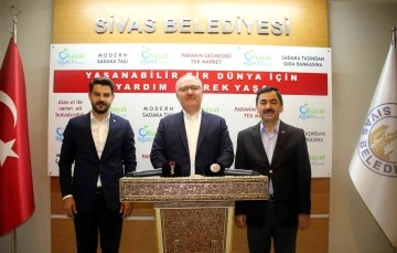 Sivas Belediyesinden binlerce aileye maddi eğitim desteği
