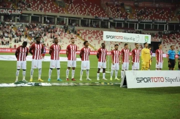 Sivasspor - İstanbulspor maçının VAR’ı Erkan Engin
