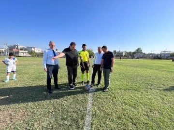 Söğütlü Futbol Tesisleri'nde ilk karşılaşma yapıldı