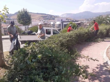 Söke Belediyesi’nden Park ve Bahçelerde yoğun çalışma
