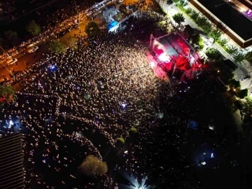 Söke’de kurtuluş coşkusu Semicenk konseri ile yaşandı
