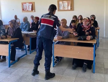 Söke ve Kuyucak’ta öğrenci velileri Jandarma tarafından bilgilendirildi
