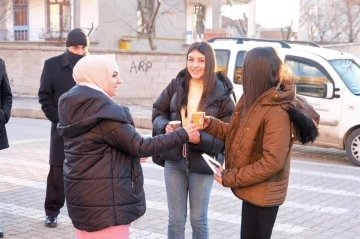 Sorgun’da öğrencilere sıcak çorba ikramı
