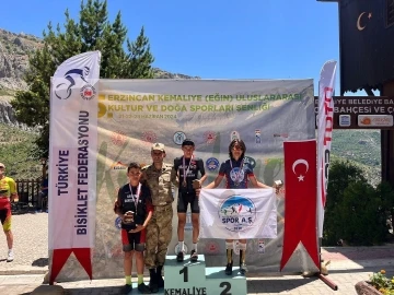 Spor A.Ş. sporcuları Erzincan’dan 7 madalya ile döndü
