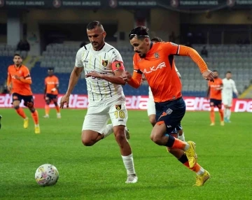 Spor Toto Süper Lig: Medipol Başakşehir: 2 - İstanbulspor: 0 (Maç sonucu)
