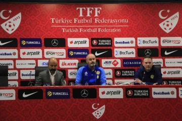 Steve Clarke: “Oyuncularıma zorlu deplasmanı deneyimlemesini istedim”
