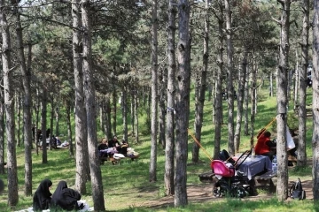 Sultangazi Şehir Ormanlarında piknik mevsimi başladı
