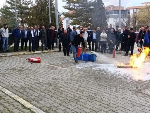 Sungurlu Adliyesi personeline yangın eğitimi
