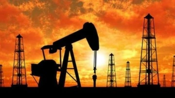 Suudi Arabistan ve Rusya'dan petrol kararı! Fiyatları etkileyecek