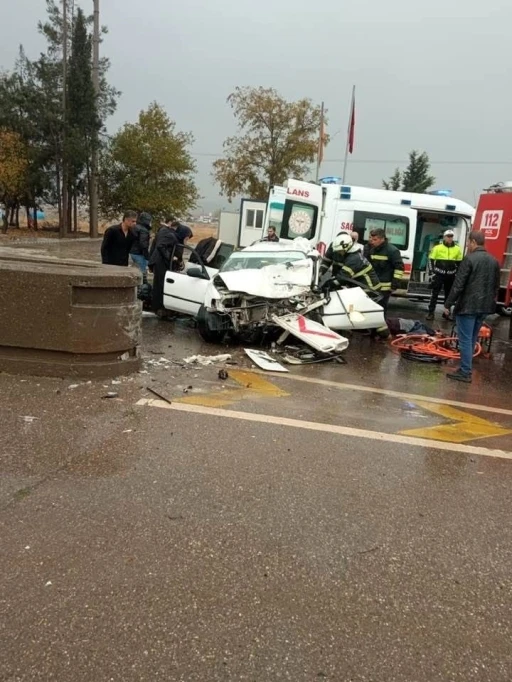 TAG Otoyolu Nurdağı gişelerinde kaza: 1 ölü, 3 yaralı
