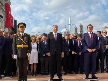 Taksim Meydanı’nda 30 Ağustos Zafer Bayramı töreni
