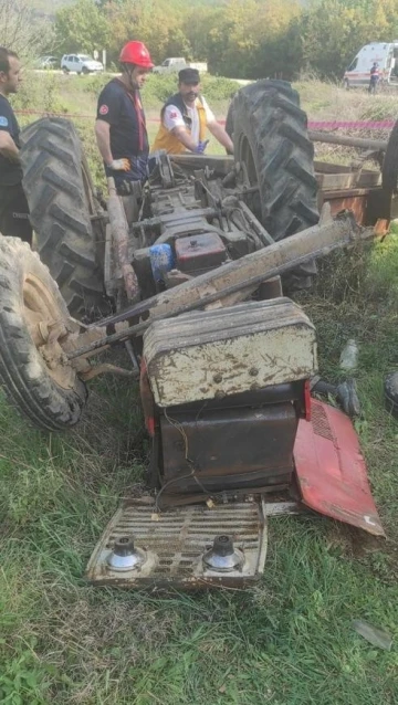 Talihsiz çifti traktör kazasında hayatını kaybetti
